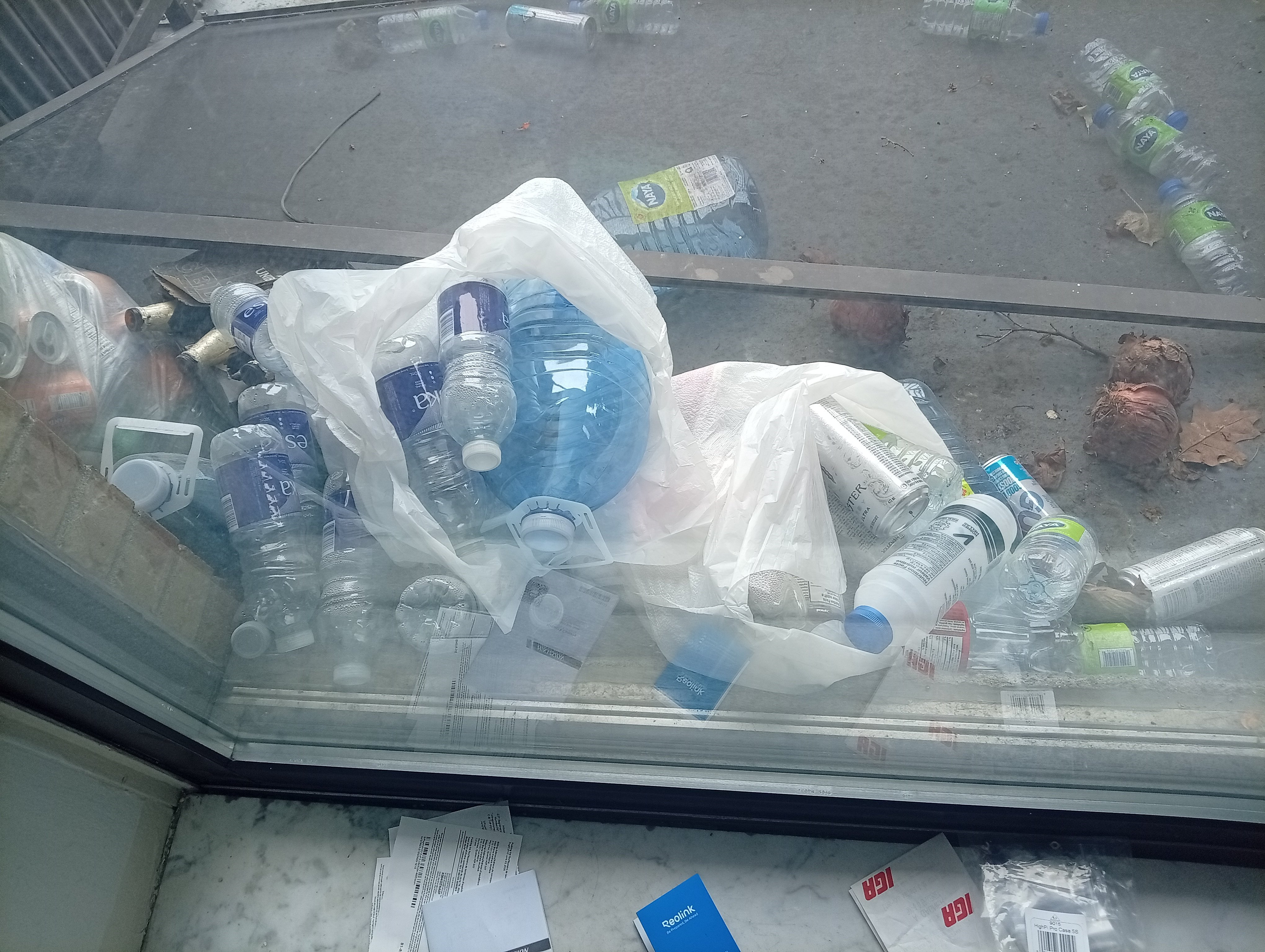 Report photo